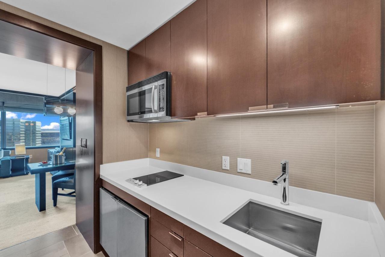 Vdara Beautiful Suite On 22Nd Flr Free Valet Parking 라스베이거스 외부 사진