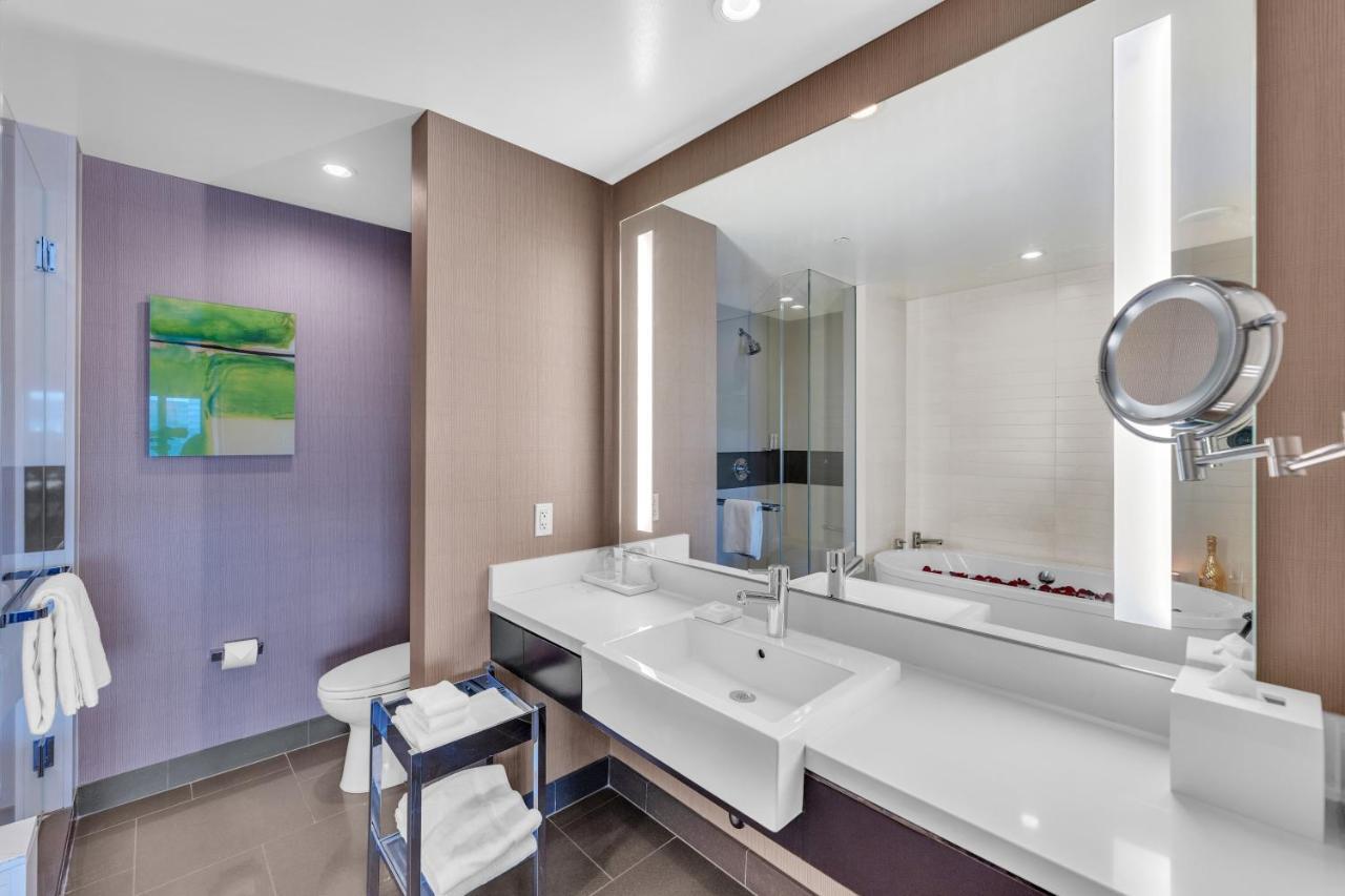 Vdara Beautiful Suite On 22Nd Flr Free Valet Parking 라스베이거스 외부 사진
