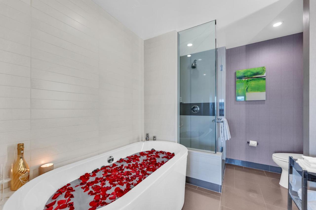 Vdara Beautiful Suite On 22Nd Flr Free Valet Parking 라스베이거스 외부 사진