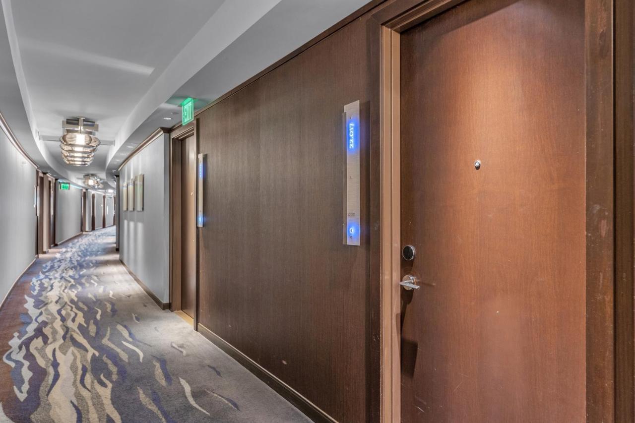 Vdara Beautiful Suite On 22Nd Flr Free Valet Parking 라스베이거스 외부 사진