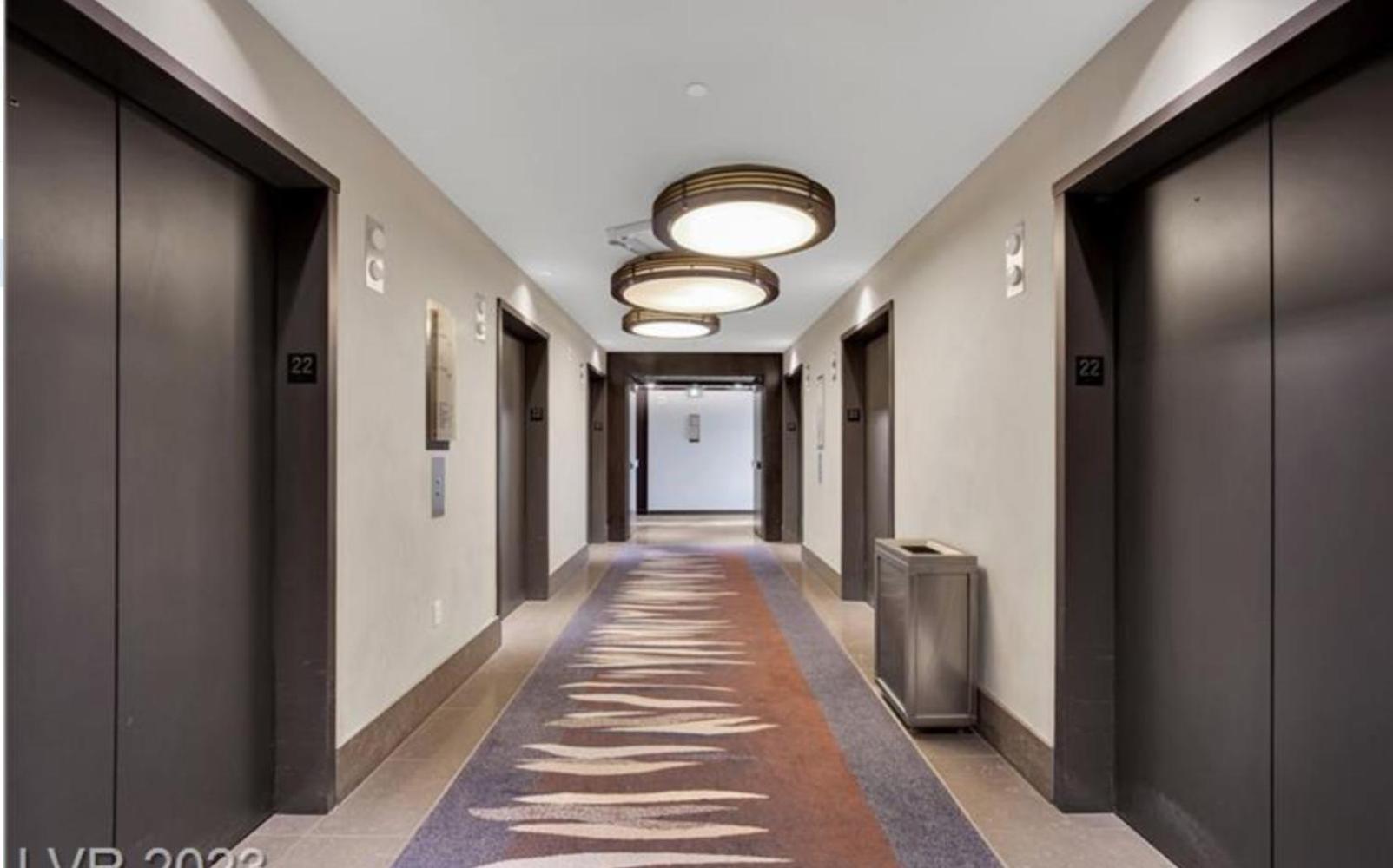 Vdara Beautiful Suite On 22Nd Flr Free Valet Parking 라스베이거스 외부 사진